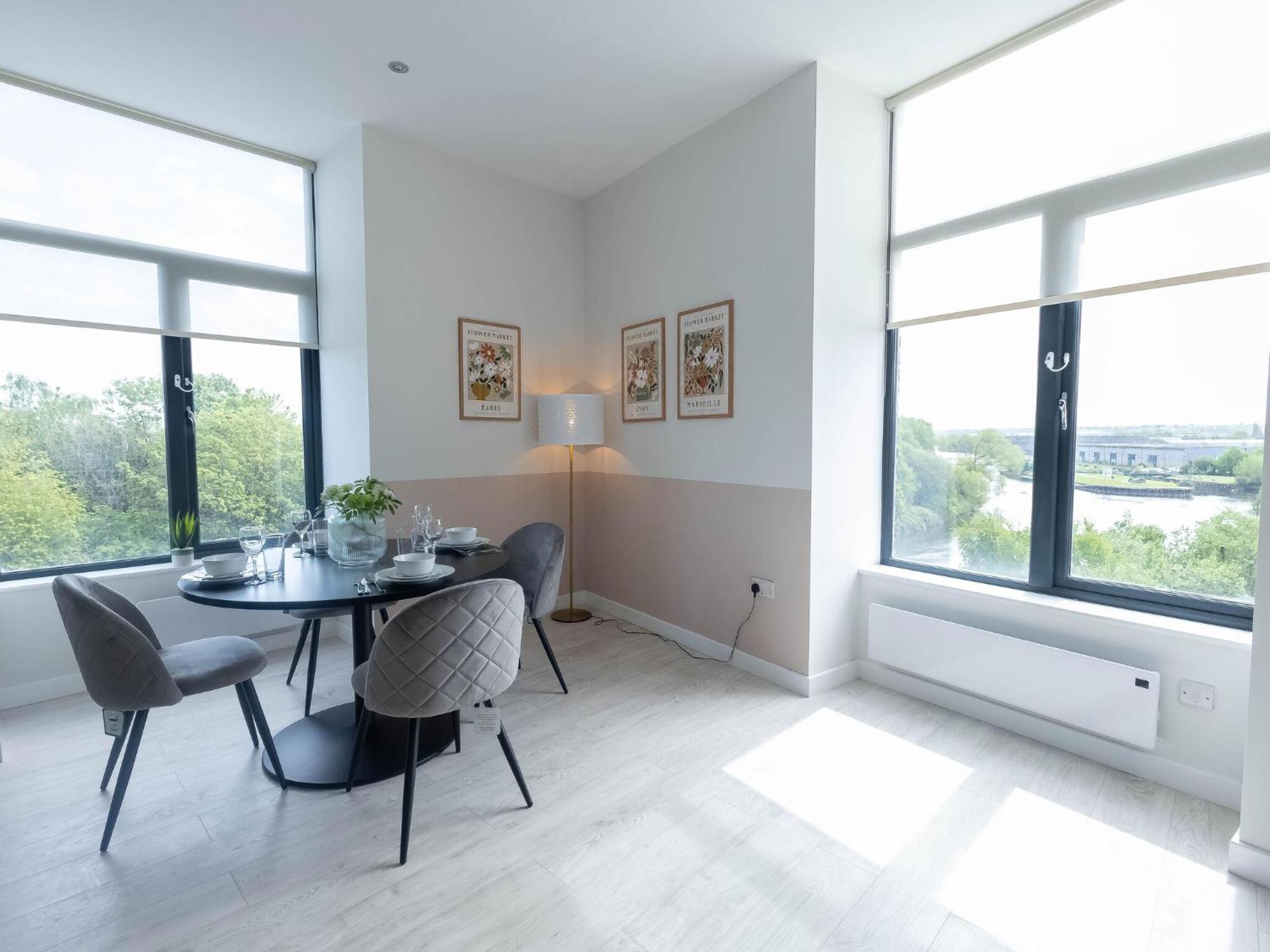 Leeds Haven Niche 1 2 Bedroom Apartments With Cityscape Views By Belvilla Bagian luar foto