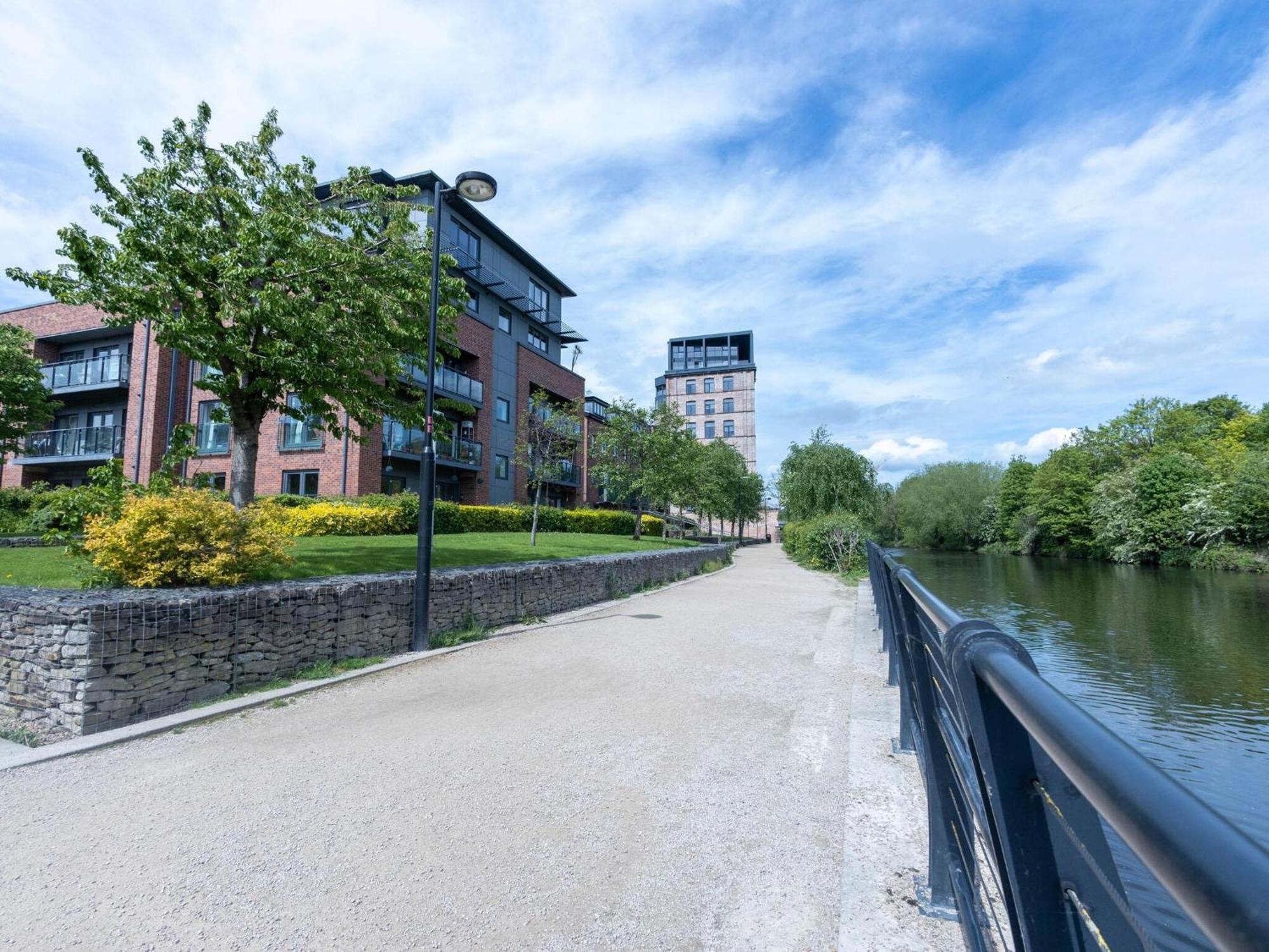 Leeds Haven Niche 1 2 Bedroom Apartments With Cityscape Views By Belvilla Bagian luar foto