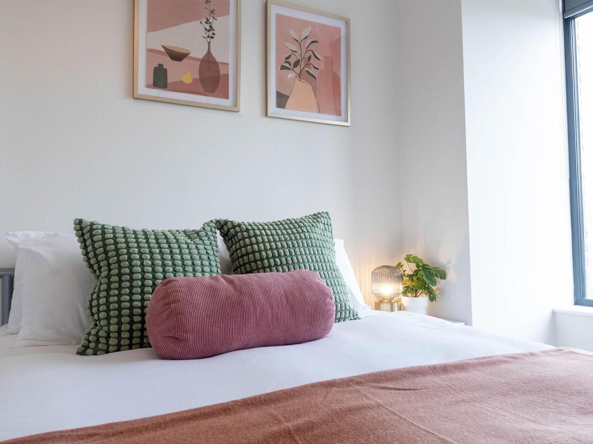 Leeds Haven Niche 1 2 Bedroom Apartments With Cityscape Views By Belvilla Bagian luar foto